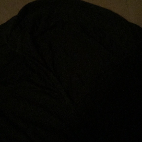 Gap Black Women’s V Neck Polo - Picture 2 of 2